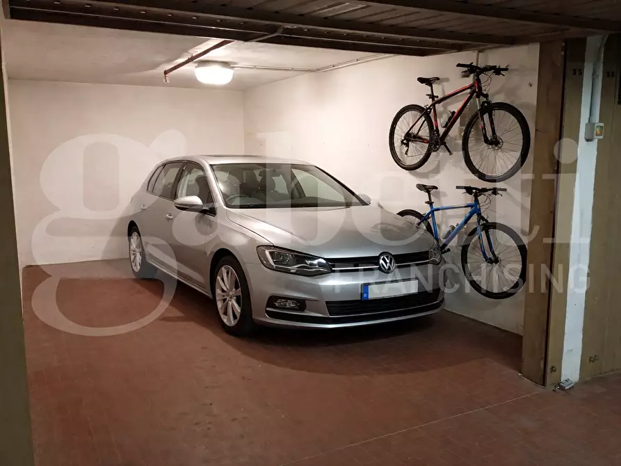 Immagine 3 di Box auto in vendita  in Via SOTTOMARINA - VIA CANNONI, 00 a Chioggia