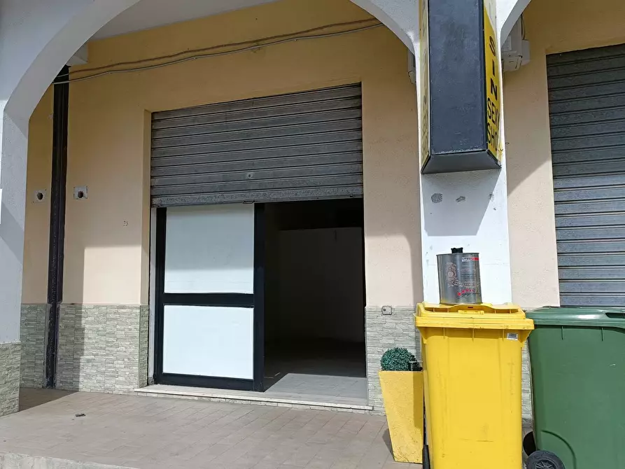 Immagine 1 di Magazzino in vendita  in Via Nazionale, 19 a Squillace