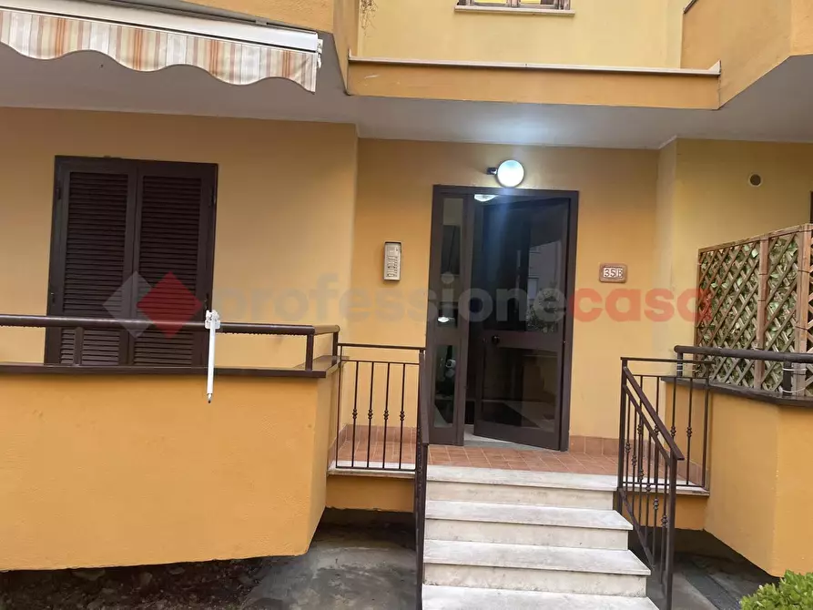 Immagine 2 di Appartamento in vendita  in Via Arbustella, 0 a Vitulazio