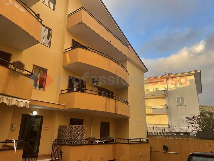 Immagine 9 di Appartamento in vendita  in Via Arbustella, 0 a Vitulazio