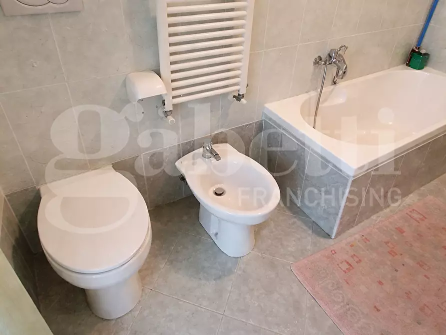 Immagine 12 di Appartamento in vendita  in Via BORGO SAN GIOVANNI - VIA GRANATIERI DI SARDEGNA a Chioggia