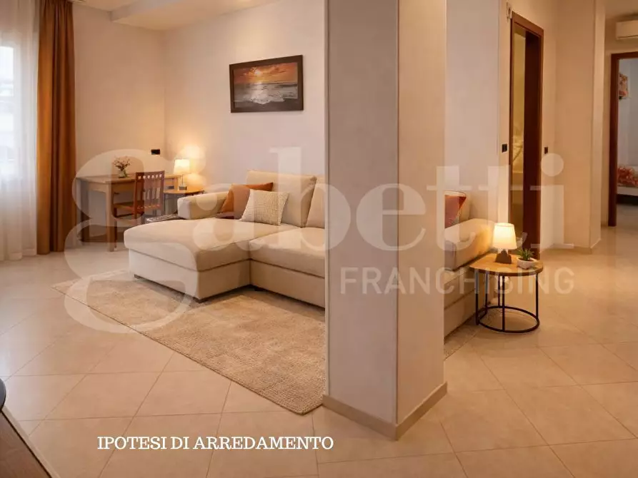 Immagine 1 di Appartamento in vendita  in Via BORGO SAN GIOVANNI - VIA GRANATIERI DI SARDEGNA a Chioggia