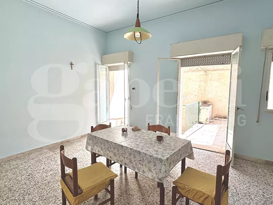 Immagine 3 di Appartamento in vendita  in Via Giulio Verne, 68 a Ragusa