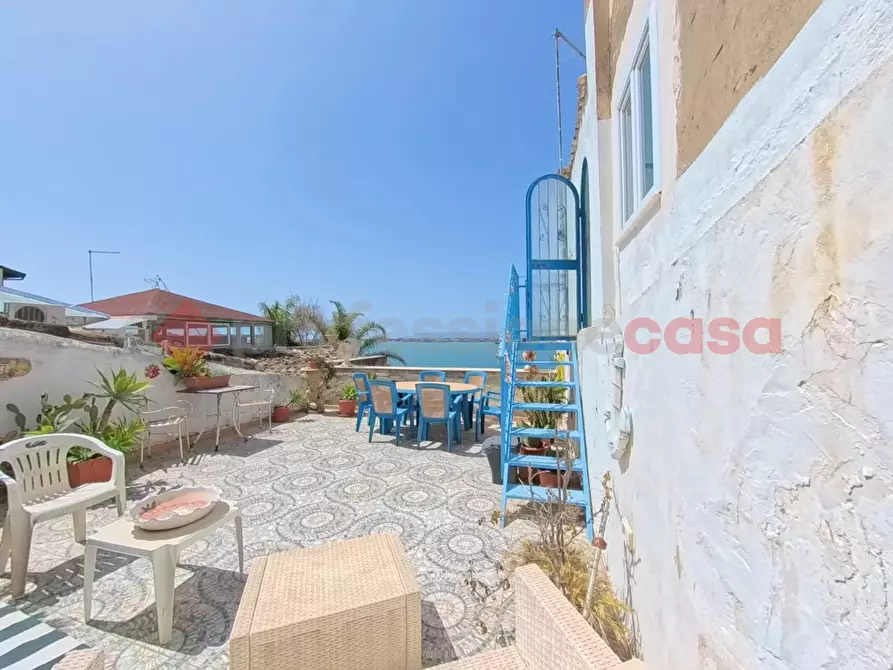Immagine 25 di Appartamento in vendita  in Via castello maniace, 57 a Siracusa