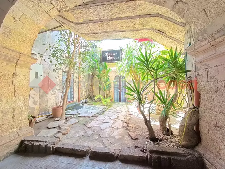 Immagine 35 di Appartamento in vendita  in Via castello maniace, 57 a Siracusa