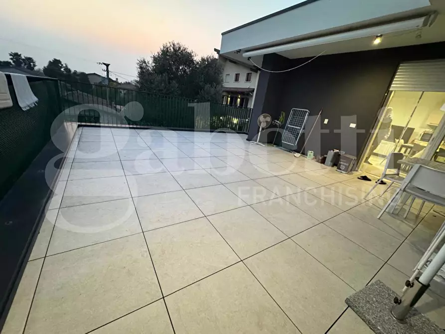 Immagine 5 di Appartamento in vendita  in Via BRENTA, 20 a Castelfranco Veneto