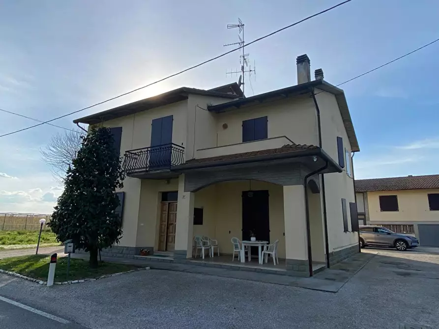 Immagine 13 di Casa indipendente in vendita  in Via del Cippo, 27 a Forli'