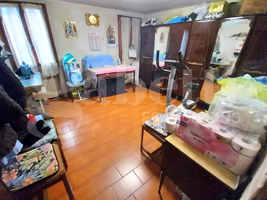 Immagine 15 di Casa indipendente in vendita  in Via CHIOGGIA - FONDAMENTA CANAL LOMBARDO a Chioggia