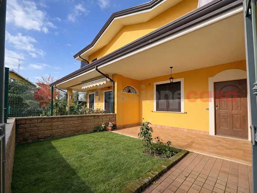 Immagine 4 di Villetta a schiera in vendita  in Via DELLE QUERCE, 9 a Fiuggi