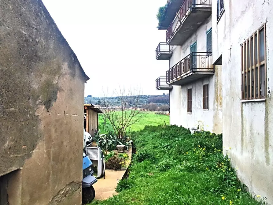 Immagine 32 di Palazzo in vendita  in LocalitÃ  TRE CROCI, SNC a San Vito Sullo Ionio