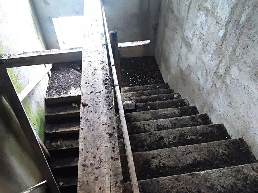 Immagine 14 di Palazzo in vendita  in LocalitÃ  TRE CROCI, SNC a San Vito Sullo Ionio