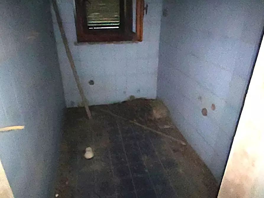 Immagine 18 di Palazzo in vendita  in LocalitÃ  TRE CROCI, SNC a San Vito Sullo Ionio