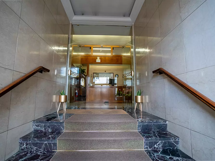 Immagine 11 di Appartamento in affitto  in Via VETTA D'ITALIA, 3 a Milano