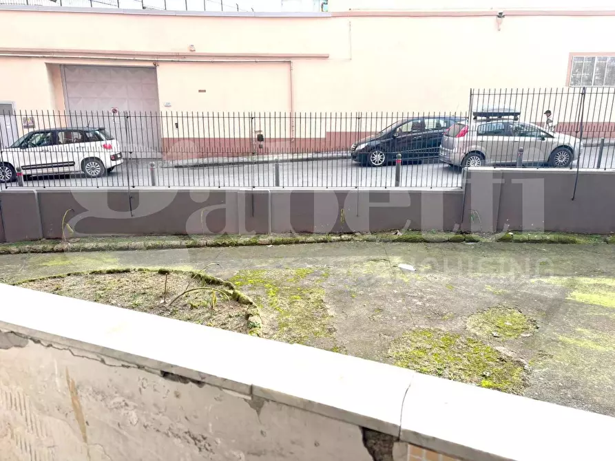 Immagine 15 di Appartamento in vendita  in Via ponti rossi a Napoli