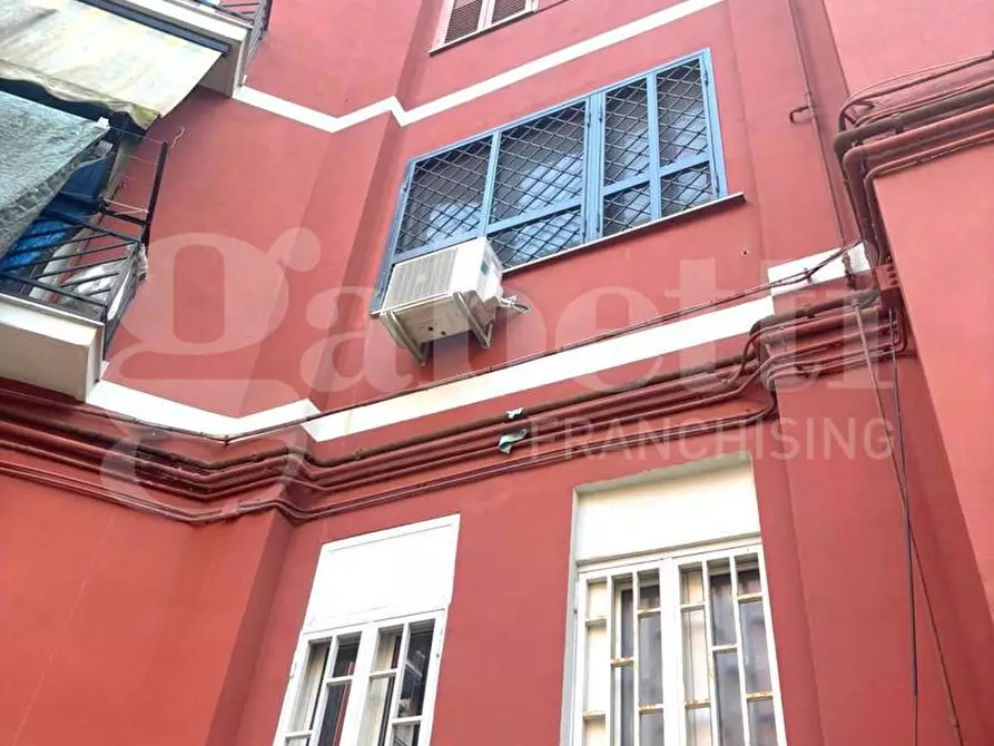 Immagine 18 di Appartamento in vendita  in Via ponti rossi a Napoli