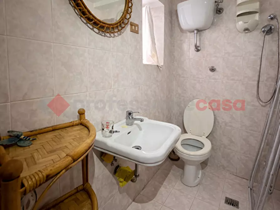 Immagine 8 di Casa indipendente in vendita  in Via Riforma, 4 a Vico Nel Lazio