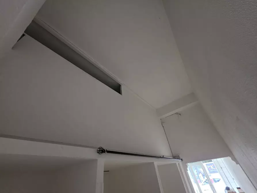 Immagine 24 di Negozio in affitto  in Via Roma, 7 a Volla