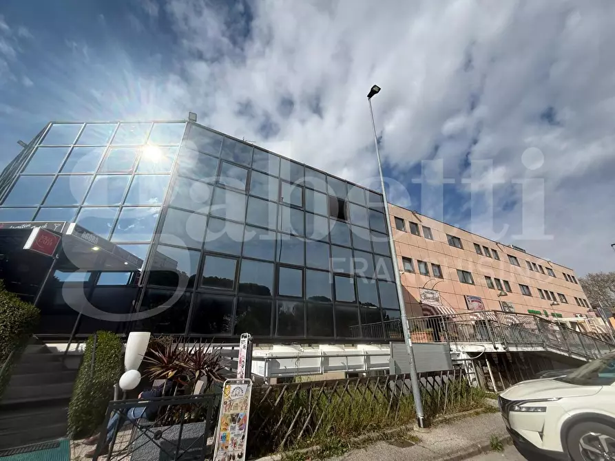 Immagine 2 di Ufficio in vendita  in Via VILLAGGIO XXV APRILE, 1 a Bastia Umbra