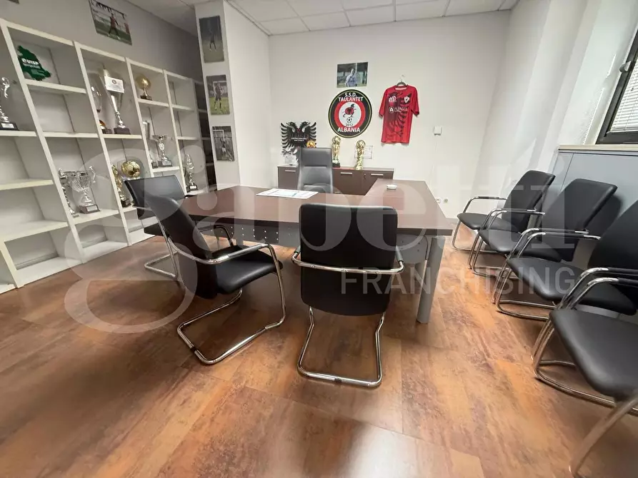 Immagine 12 di Ufficio in vendita  in Via VILLAGGIO XXV APRILE, 1 a Bastia Umbra