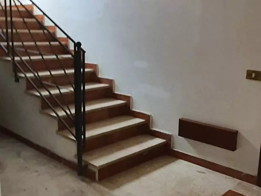 Immagine 5 di Appartamento in vendita  in Via dei quartieri a Palermo