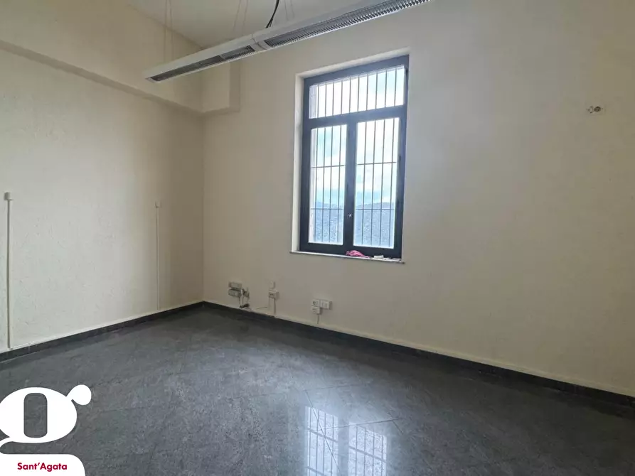 Immagine 8 di Attività commerciale in affitto  in Via ROMA, 6 a Caronia