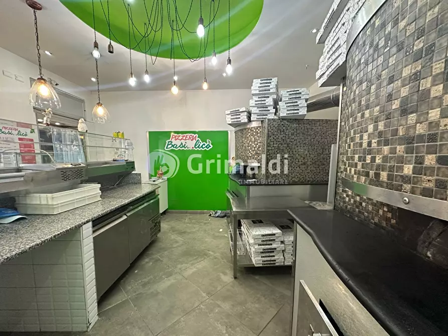 Immagine 3 di Negozio in vendita  in Corso Della Resistenza, 115 a Acerra