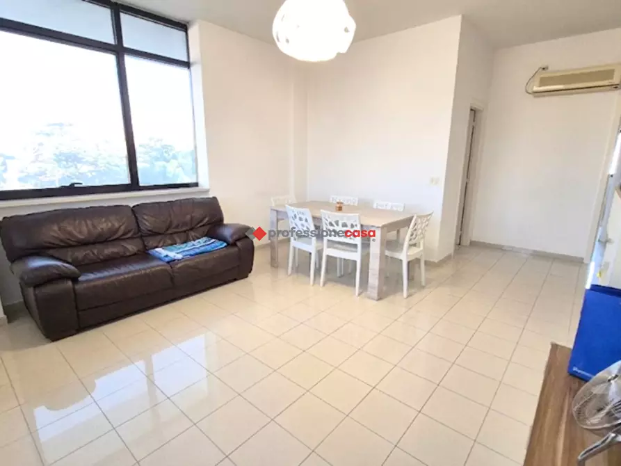 Immagine 4 di Appartamento in vendita  in Viale Ofanto, 122 a Foggia