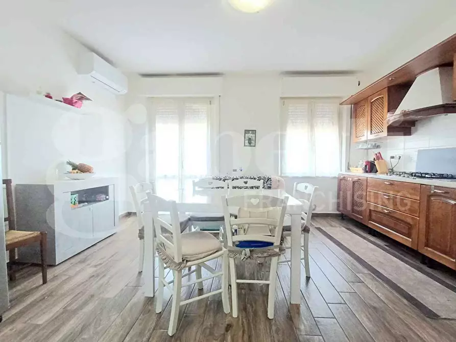 Immagine 8 di Appartamento in vendita  in Viale DELLA RESISTENZA, 10 a Bastia Umbra