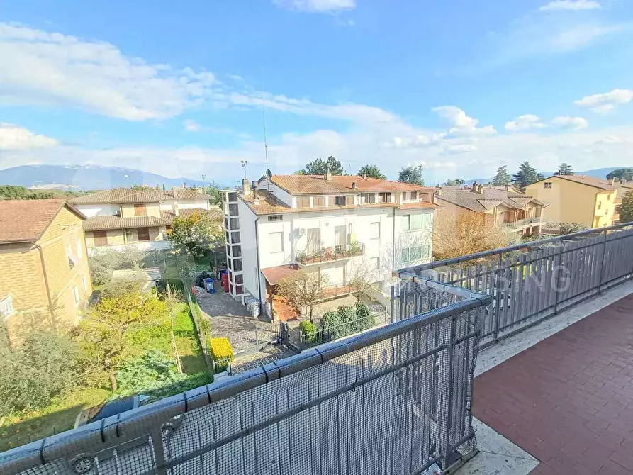 Immagine 11 di Appartamento in vendita  in Viale DELLA RESISTENZA, 10 a Bastia Umbra