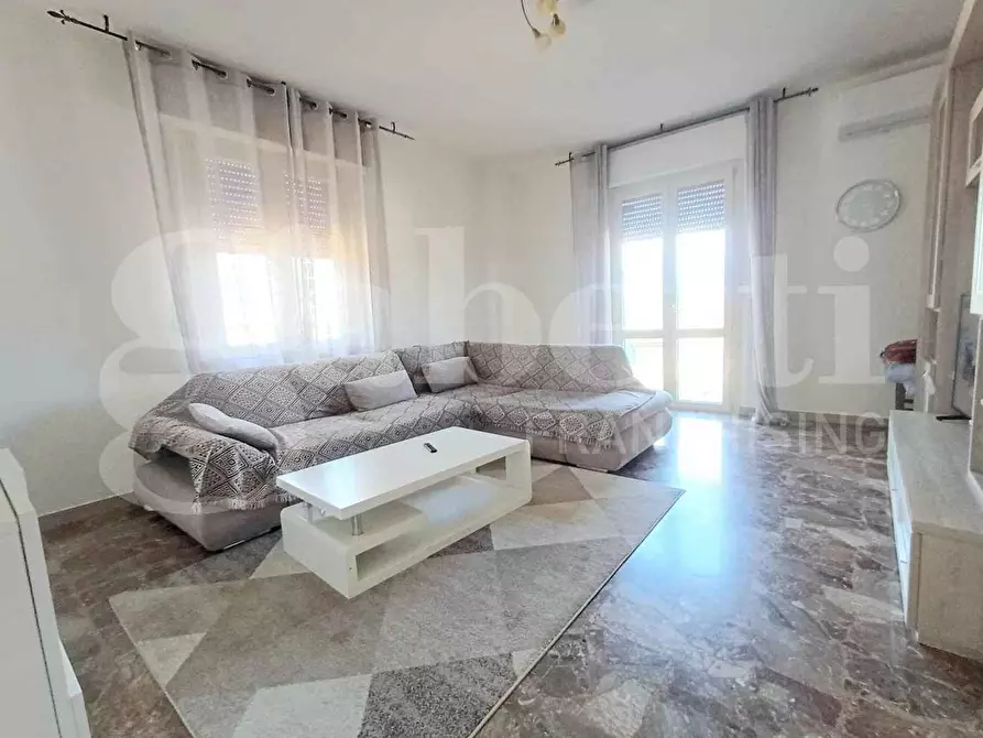 Immagine 5 di Appartamento in vendita  in Viale DELLA RESISTENZA, 10 a Bastia Umbra