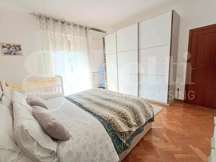Immagine 15 di Appartamento in vendita  in Viale DELLA RESISTENZA, 10 a Bastia Umbra