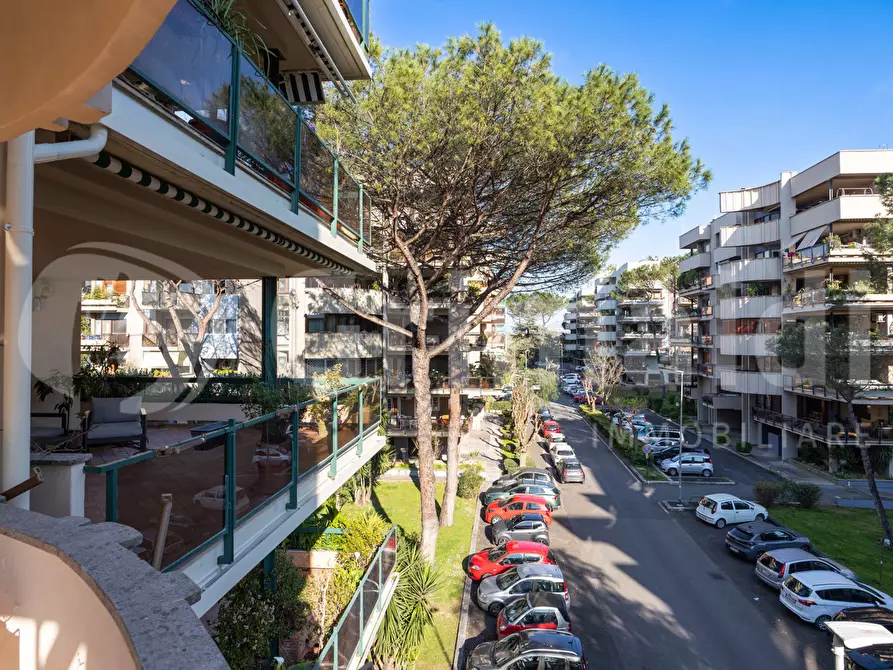 Immagine 9 di Appartamento in vendita  in Via Riccardo Forster a Roma