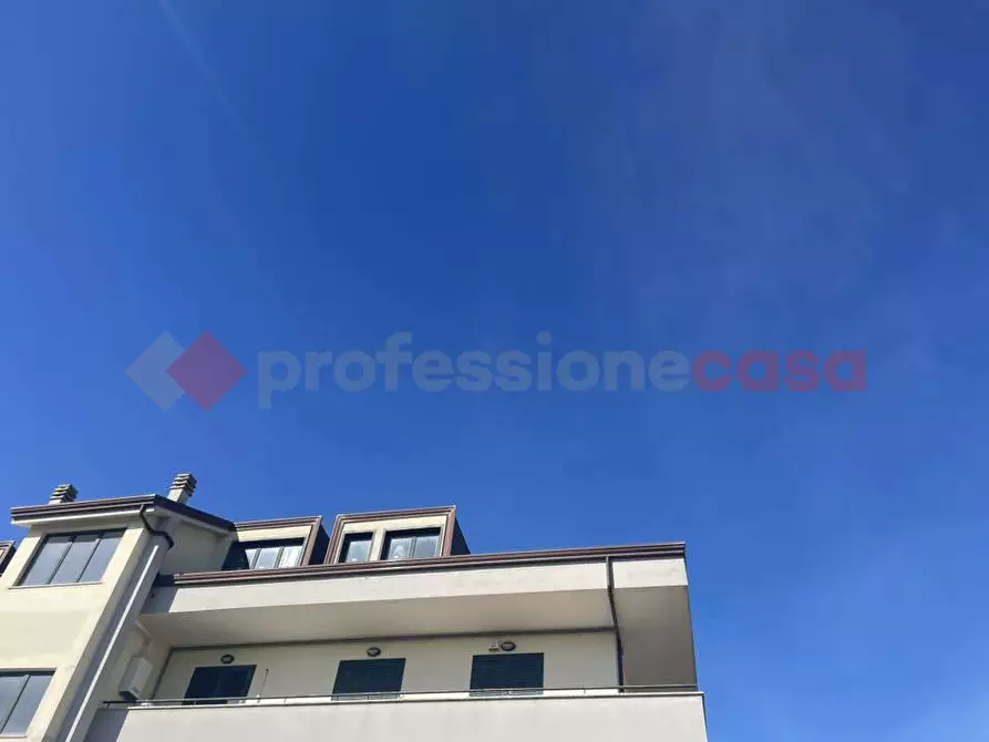 Immagine 21 di Attico in vendita  in Via Rimembranza, 0 a Vitulazio