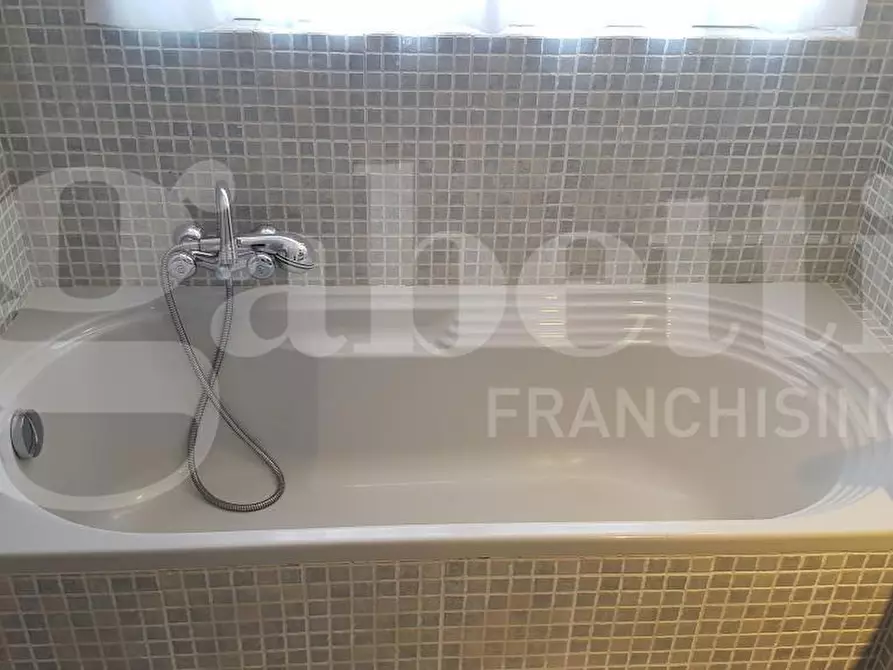 Immagine 8 di Attico in vendita  in Via ratti, 20 a Ameglia