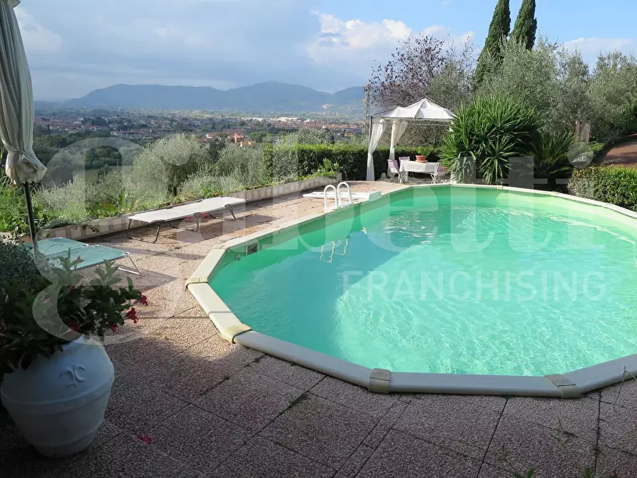 Immagine 1 di Villa in vendita  in Via montecchio, 3 a Castelnuovo Magra