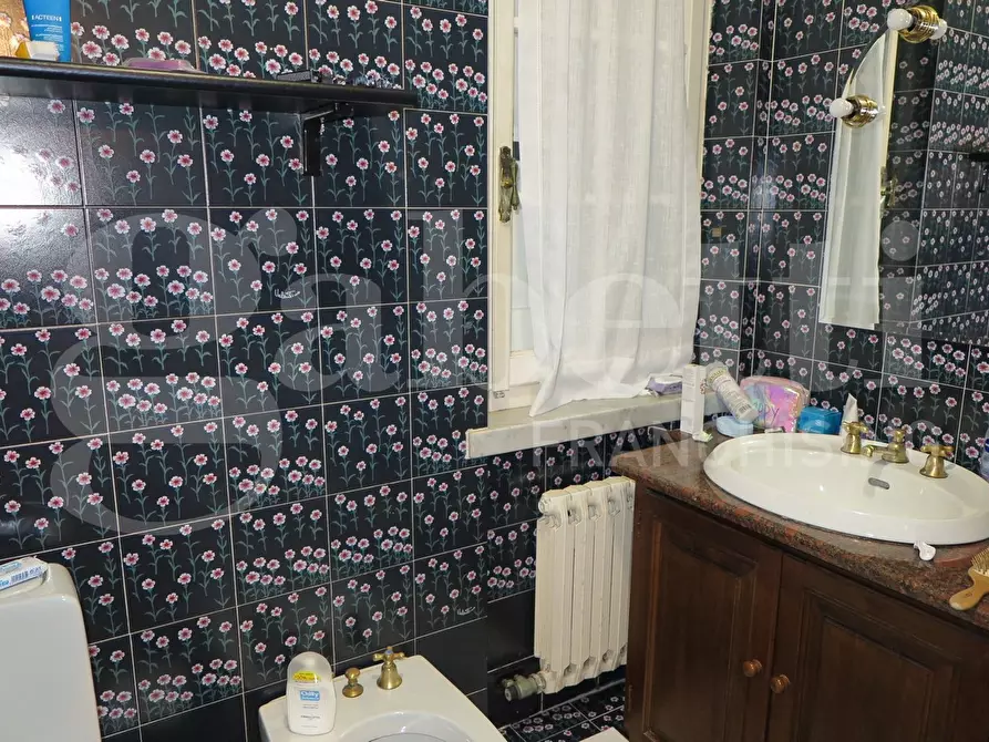 Immagine 17 di Villa in vendita  in Via montecchio, 3 a Castelnuovo Magra