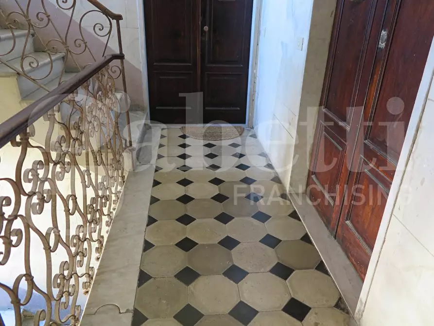 Immagine 12 di Appartamento in vendita  in Via matteotti, 5 a Lerici