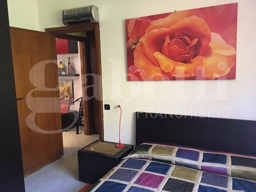 Immagine 3 di Appartamento in vendita  in Via CARBOGNANO, 2 a Lerici