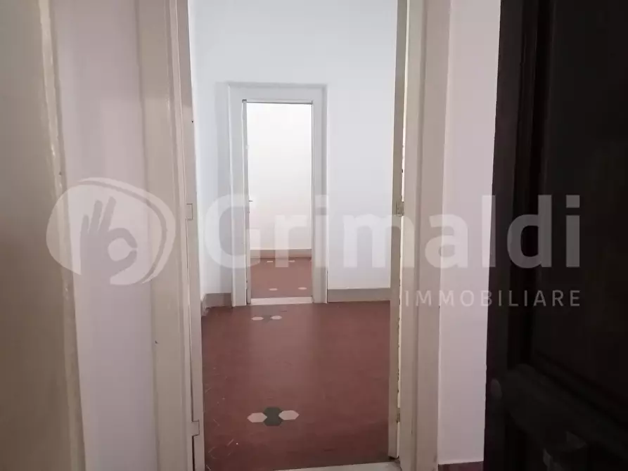 Immagine 6 di Ufficio in affitto  in Via Garibaldi, 150 a Messina