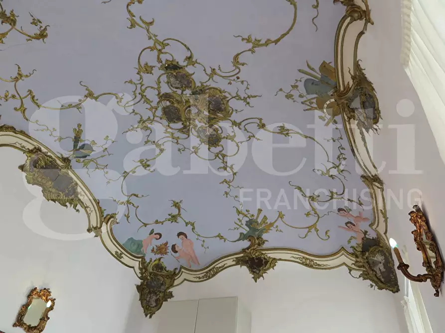 Immagine 2 di Appartamento in vendita  in Piazza garibaldi, 5 a Lerici