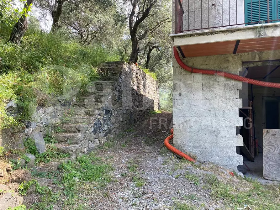Immagine 2 di Casa indipendente in vendita  in Via montale, 4 a Levanto