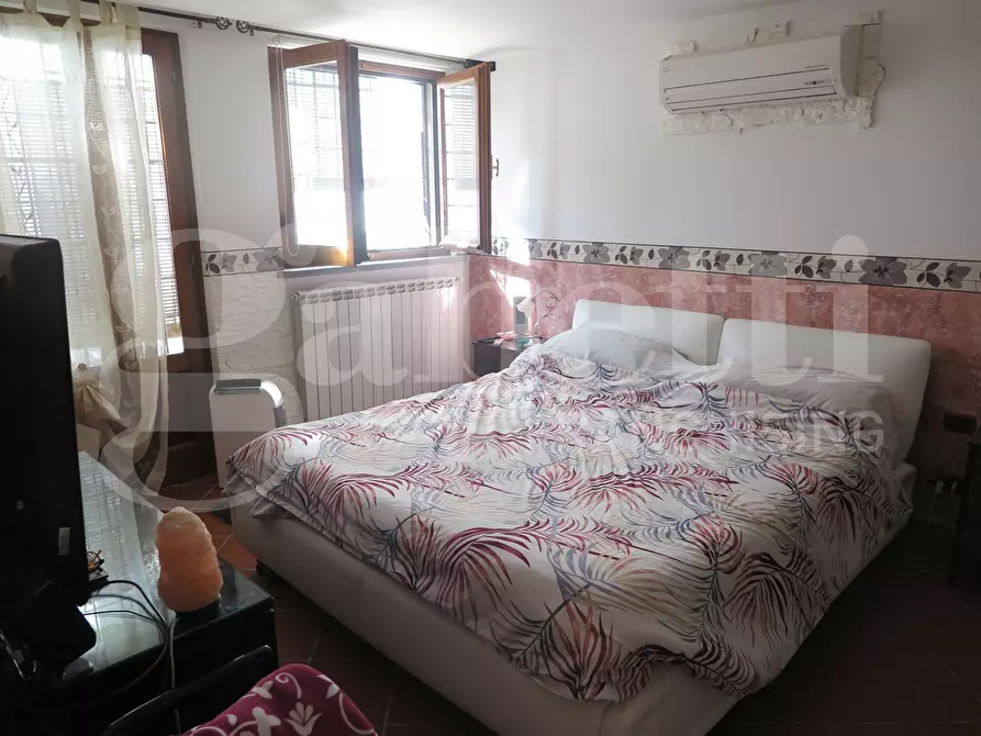 Immagine 15 di Villa in vendita  in Via paterno, 3 a Sarzana