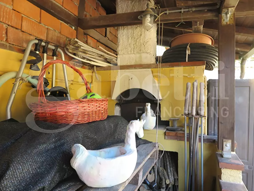 Immagine 21 di Villa in vendita  in Via paterno, 3 a Sarzana