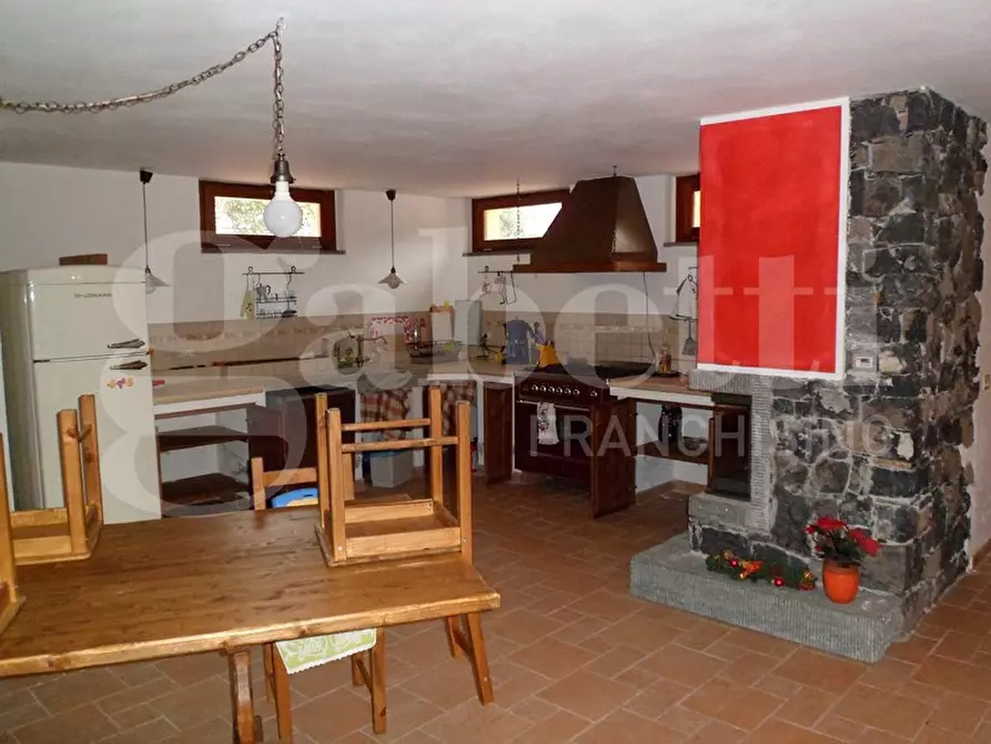 Immagine 5 di Appartamento in vendita  in Via olmarello, 5 a Castelnuovo Magra