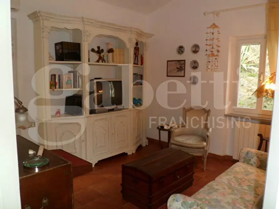 Immagine 13 di Villa in vendita  in Via DELLA PACE, 8 a Ameglia