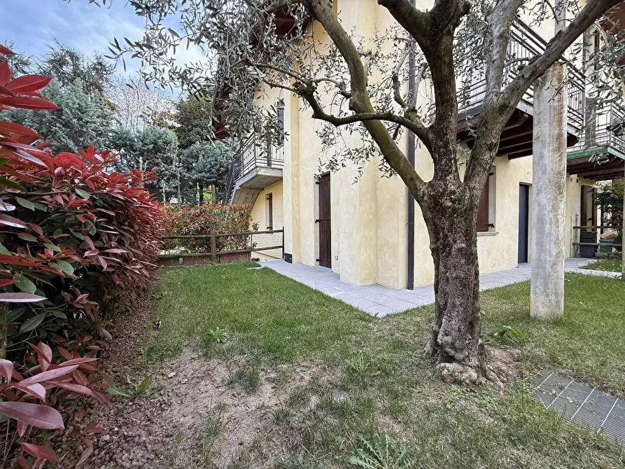 Immagine 5 di Appartamento in vendita  in Via generale dalla chiesa, 45 a Corte Franca