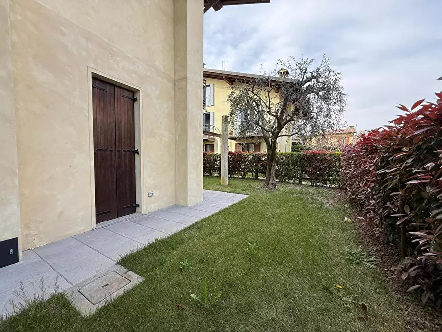 Immagine 7 di Appartamento in vendita  in Via generale dalla chiesa, 45 a Corte Franca