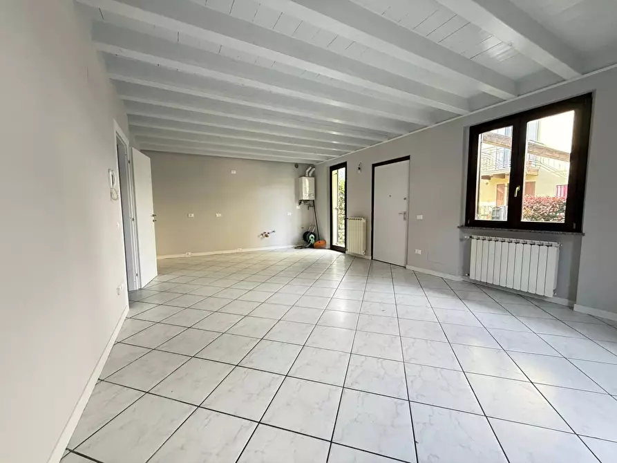 Immagine 9 di Appartamento in vendita  in Via generale dalla chiesa, 45 a Corte Franca