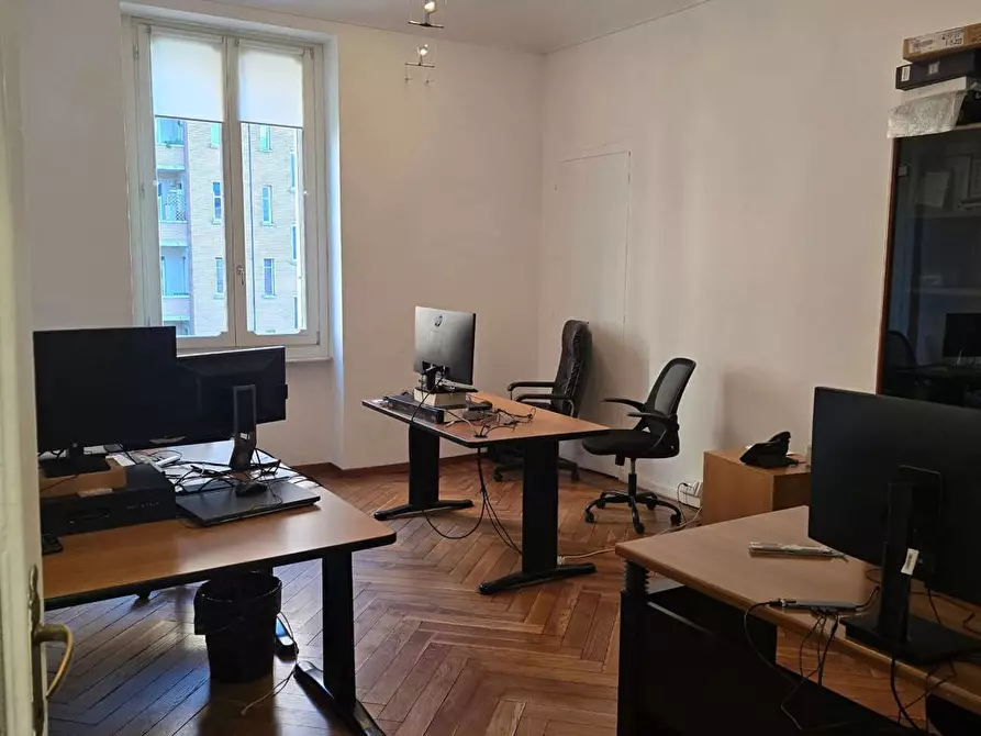Immagine 27 di Ufficio in affitto  in Corso Vinzaglio, 12 a Torino