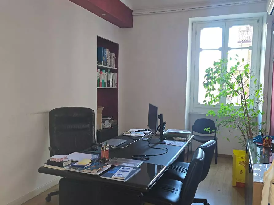 Immagine 15 di Ufficio in affitto  in Corso Vinzaglio, 12 a Torino